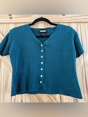 Vintage Dark Blue/Green Button Up Crop